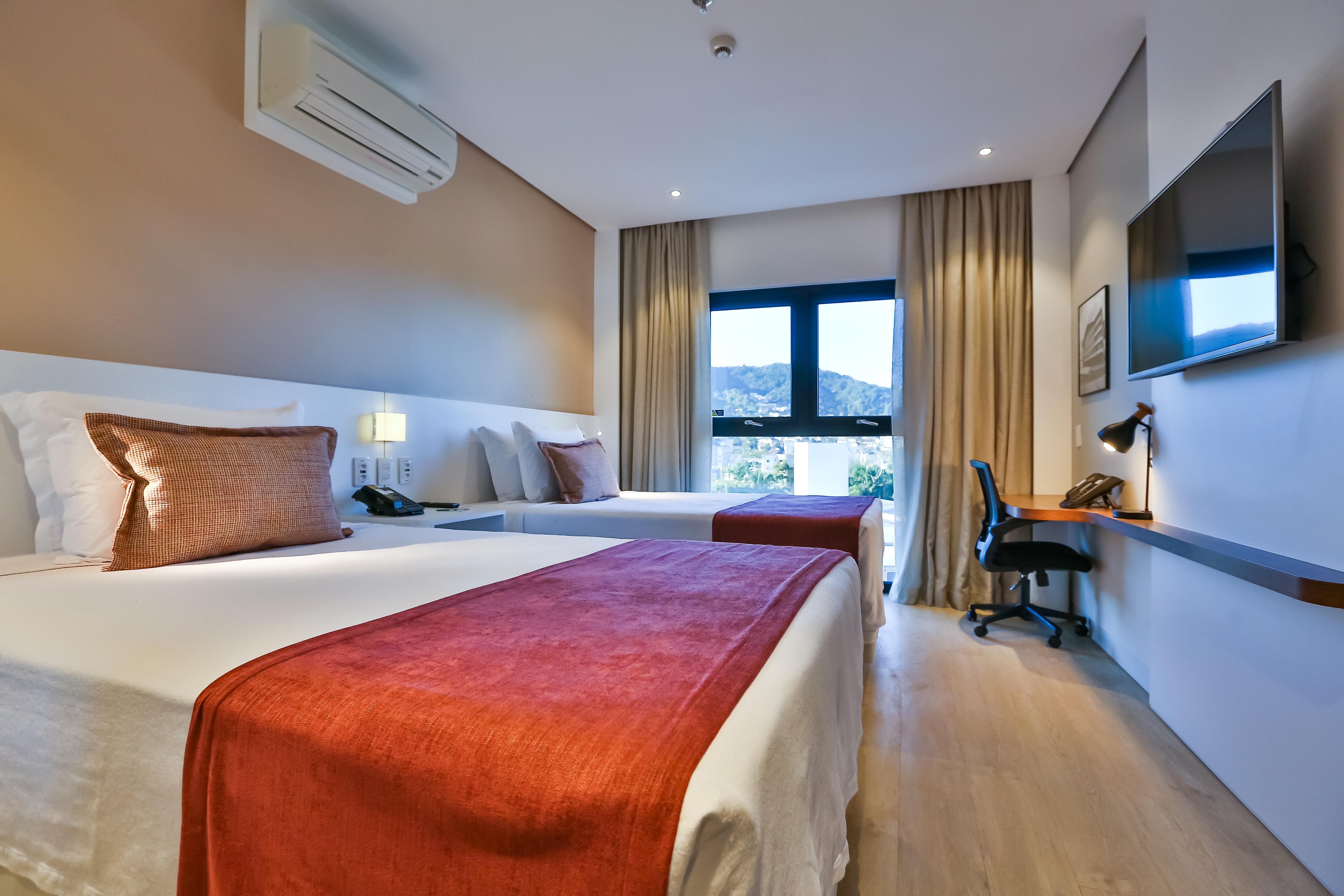 Quality Hotel Blumenau Exterior foto